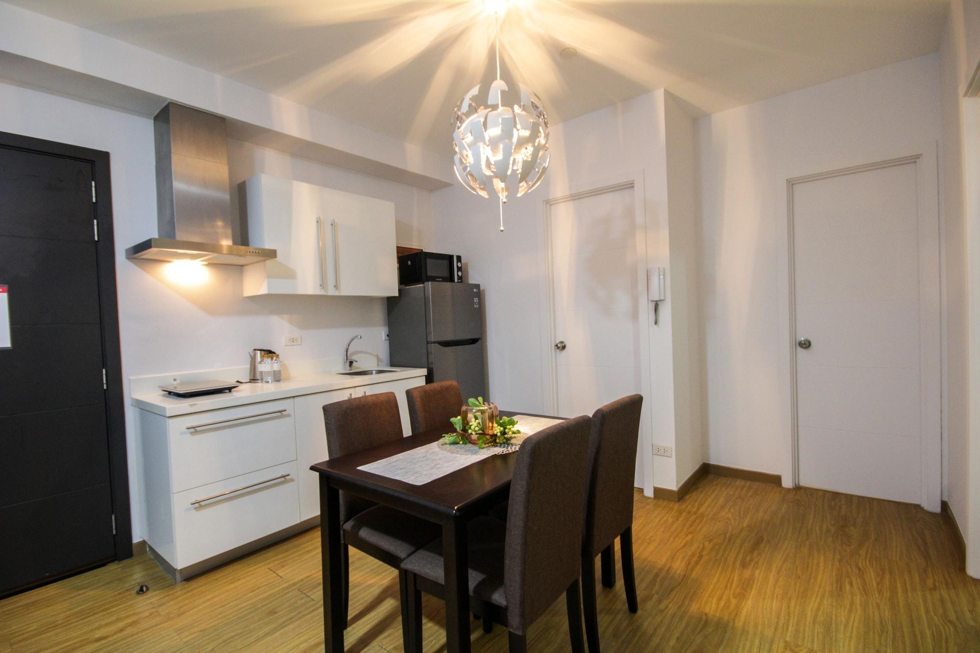 Siglo Suites @ The Acqua Private Residences Mandaluyong ภายนอก รูปภาพ